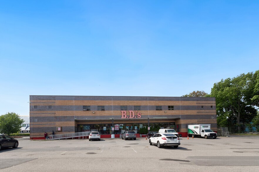 98 Washington St, Boston, MA à vendre - Photo du bâtiment - Image 2 de 12