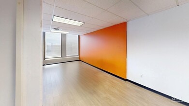 201 W Liberty St, Reno, NV à louer Photo intérieure- Image 2 de 4