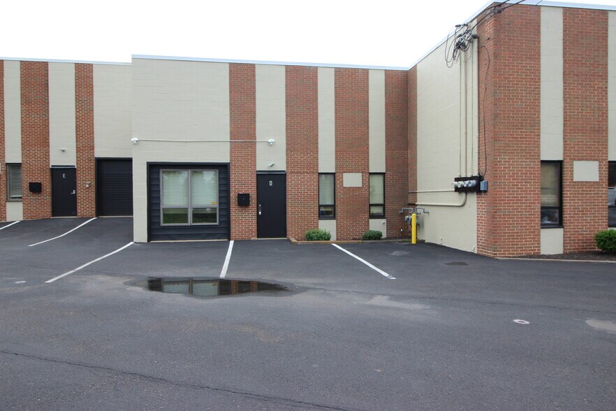 1458 County Line Rd, Huntingdon Valley, PA for sale - Building Photo - Image 2 of 30