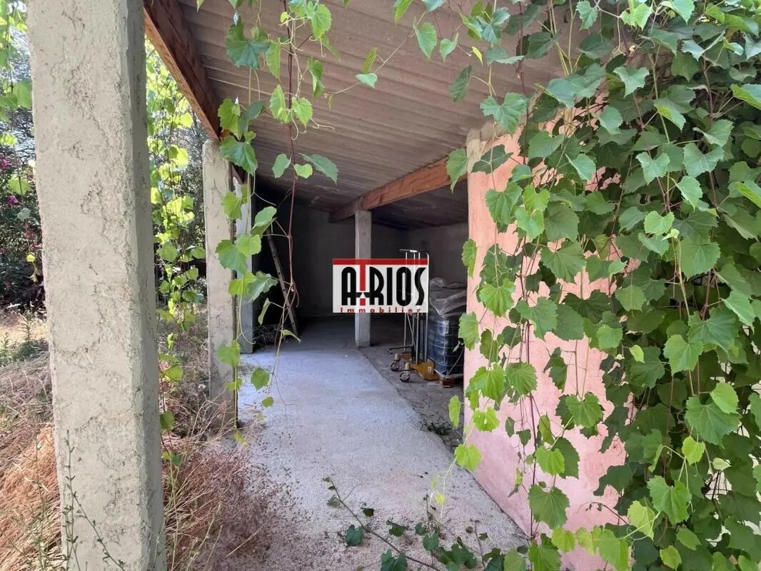 Flex in Solliès-Pont for lease Building Photo- Image 1 of 15