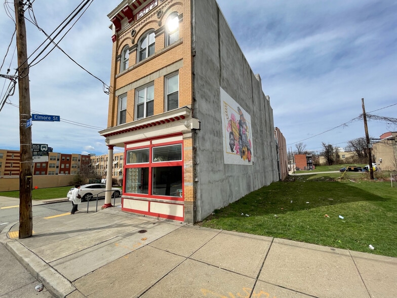 2145 Centre Ave, Pittsburgh, PA for sale - Building Photo - Image 2 of 16