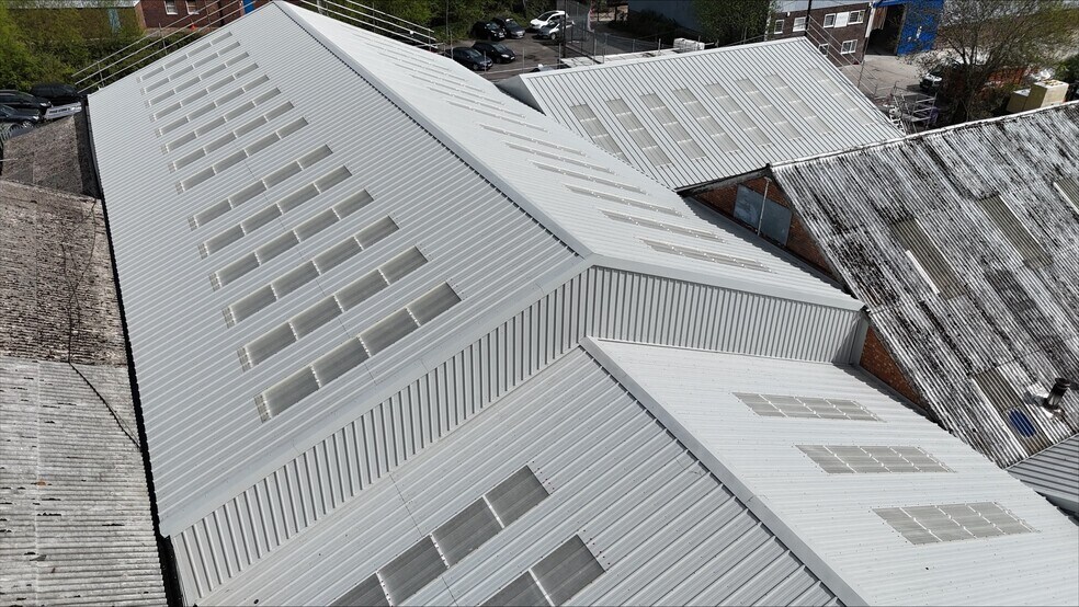 Abercromby Ave, High Wycombe à louer - Photo du bâtiment - Image 3 de 7