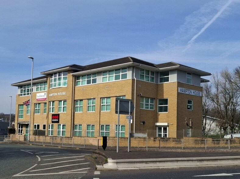 Oldham Rd, Manchester à louer - Photo du bâtiment - Image 2 de 4