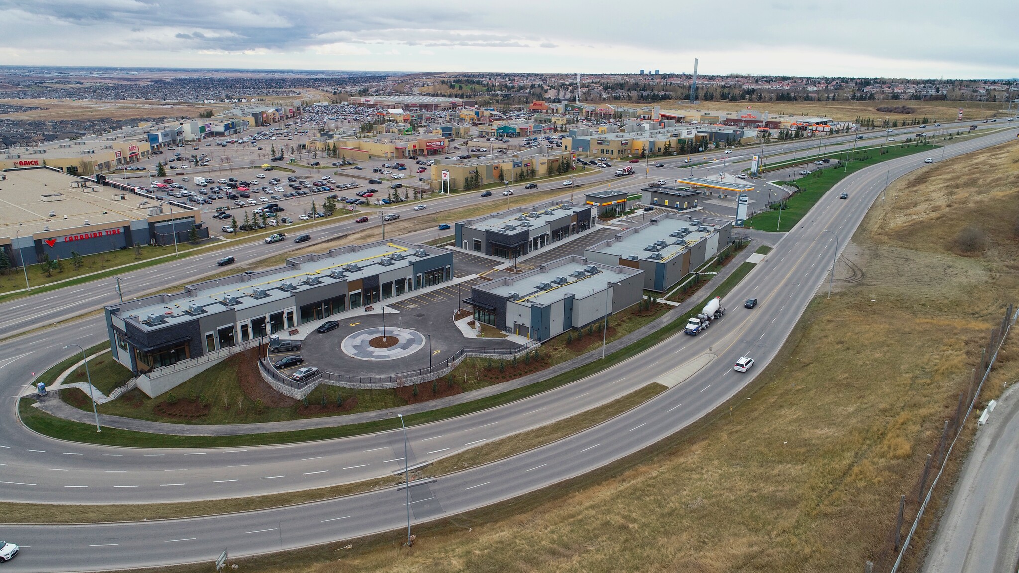 11877 Sarcee Trail, Calgary, AB à vendre Photo du bâtiment- Image 1 de 1