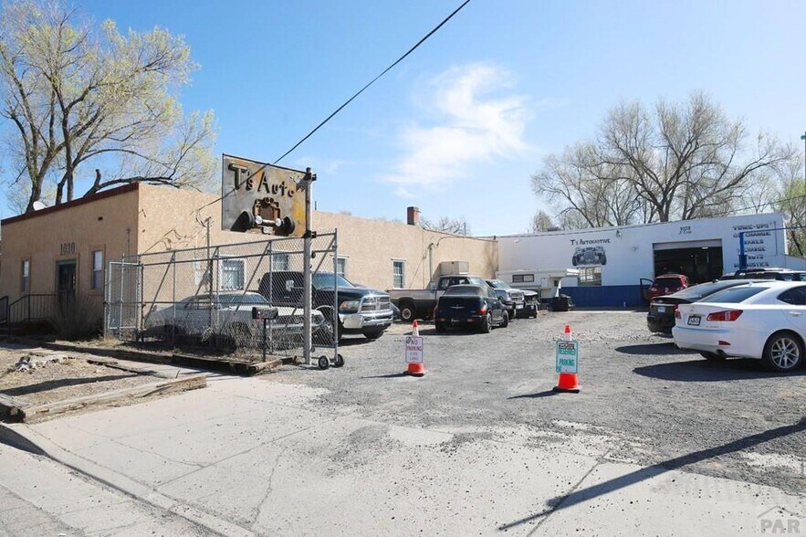 600 E 11th St, Pueblo, CO à vendre - Photo du bâtiment - Image 2 de 31