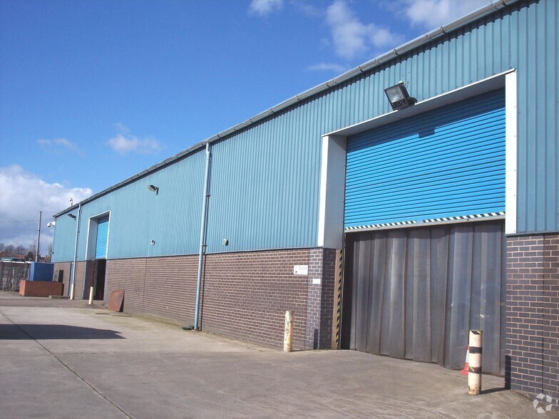 Shaw Rd, Dudley à louer - Photo du bâtiment - Image 2 de 5