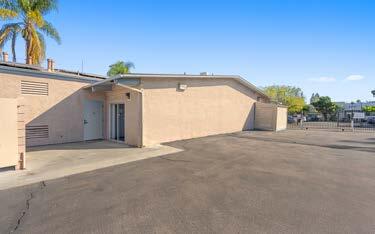 185 W Madison Ave, El Cajon, CA à vendre - Photo du bâtiment - Image 3 de 14