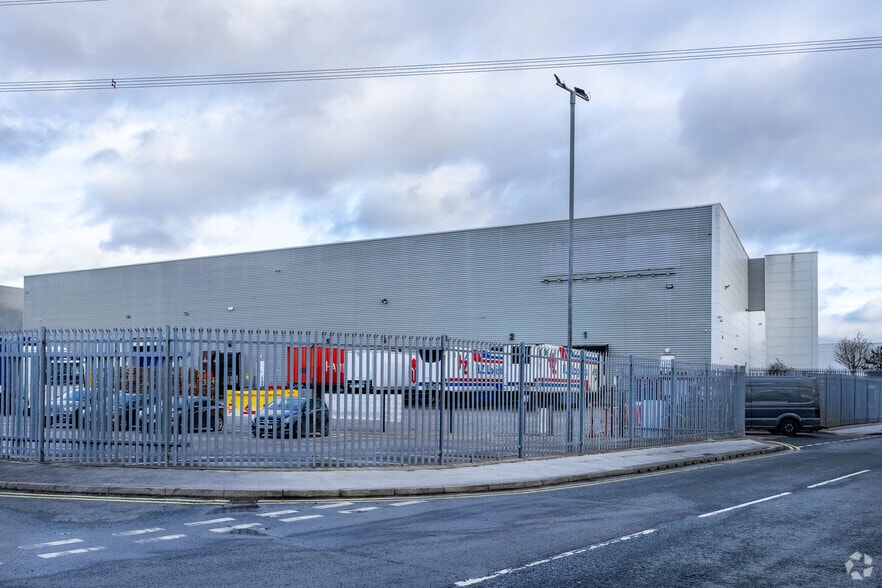 4 Bromford Ln, Birmingham for lease - Building Photo - Image 2 of 9