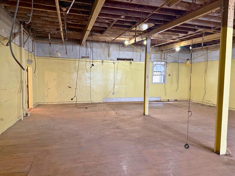 9-11 Elm Ave, Mount Vernon, NY à vendre - Photo du bâtiment - Image 3 de 20