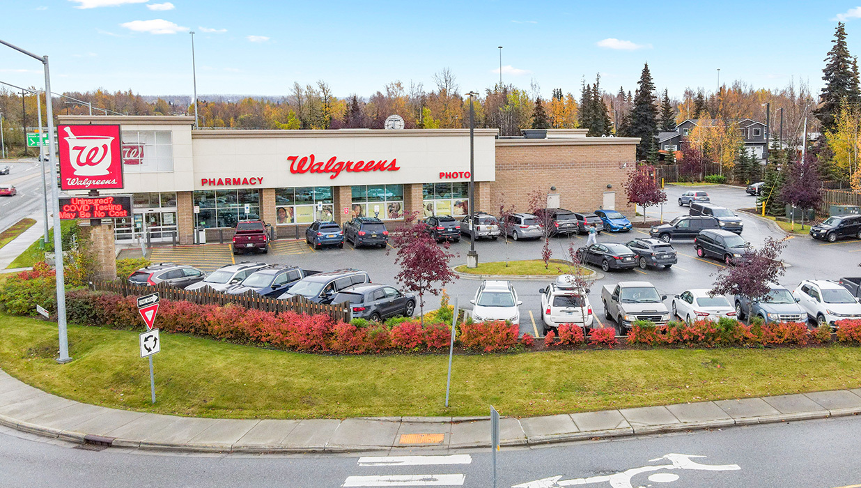 12405 Brandon St, Anchorage, AK à vendre Photo principale- Image 1 de 1