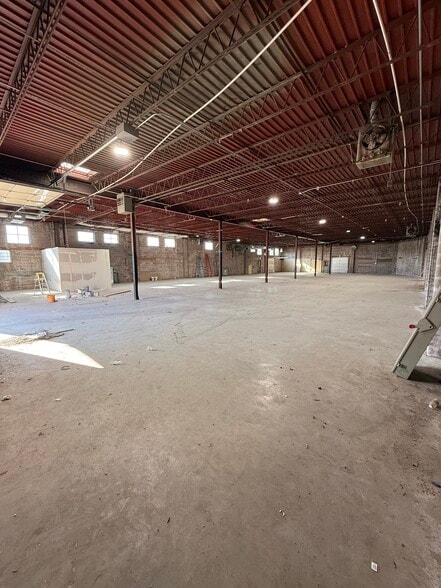 2005 E 7th Pl, Tulsa, OK for lease - Building Photo - Image 2 of 14