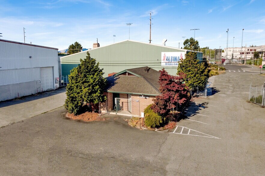1939 Grant St, Bellingham, WA à louer - Photo du bâtiment - Image 2 de 3