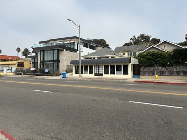 424 S Pacific Coast Hwy, Redondo Beach, CA for lease - Building Photo - Image 2 of 22