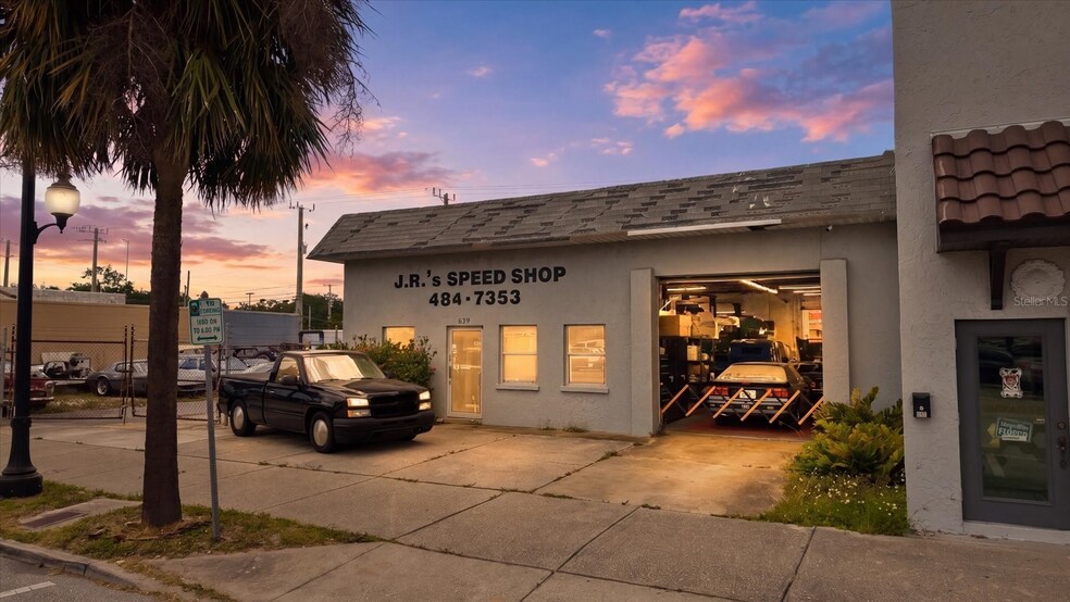 629 E Venice Ave, Venice, FL à vendre - Photo du bâtiment - Image 3 de 26