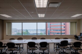 120 N Commercial St, Neenah, WI for lease Interior Photo- Image 2 of 5