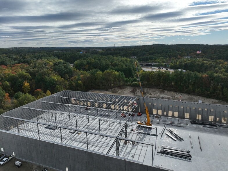 2 Commerce Dr, Tyngsborough, MA for lease - Building Photo - Image 2 of 4