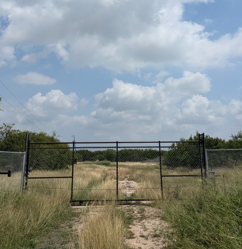 3994 County Road 36, Robstown, TX for sale Primary Photo- Image 1 of 5