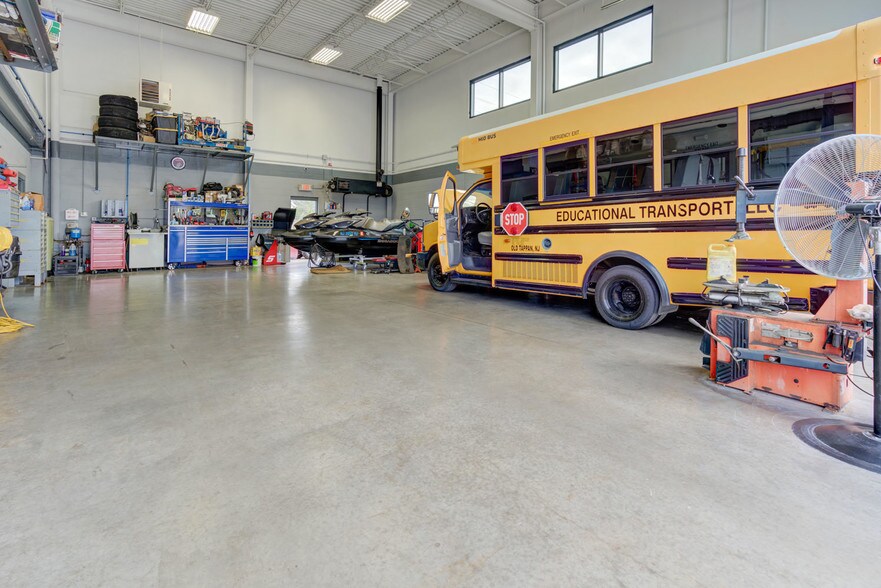 26 Jay St, Norwood, NJ à louer - Photo du bâtiment - Image 2 de 11