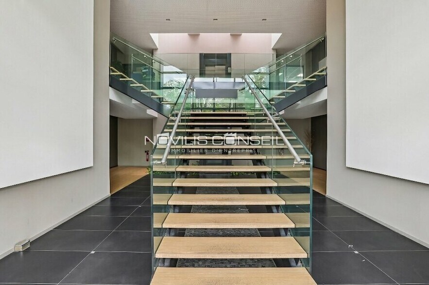 Office in Labège for sale - Interior Photo - Image 2 of 9