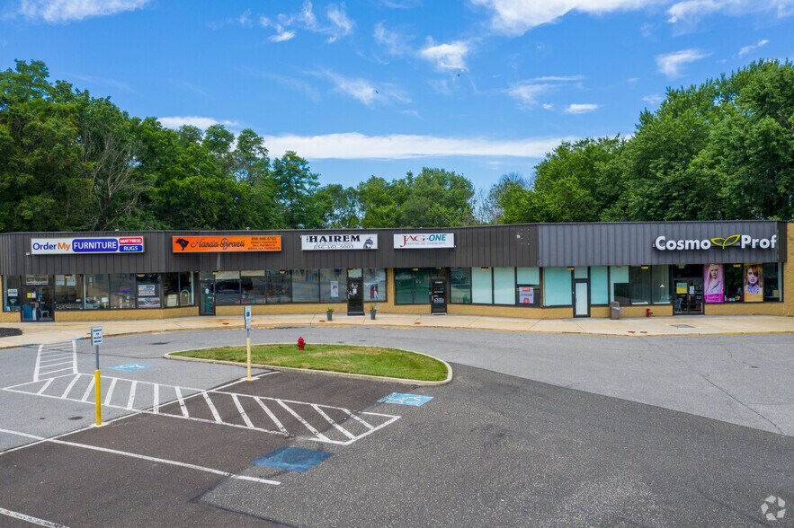 4037 Route 130, Delran, NJ à louer - Photo du bâtiment - Image 1 de 13