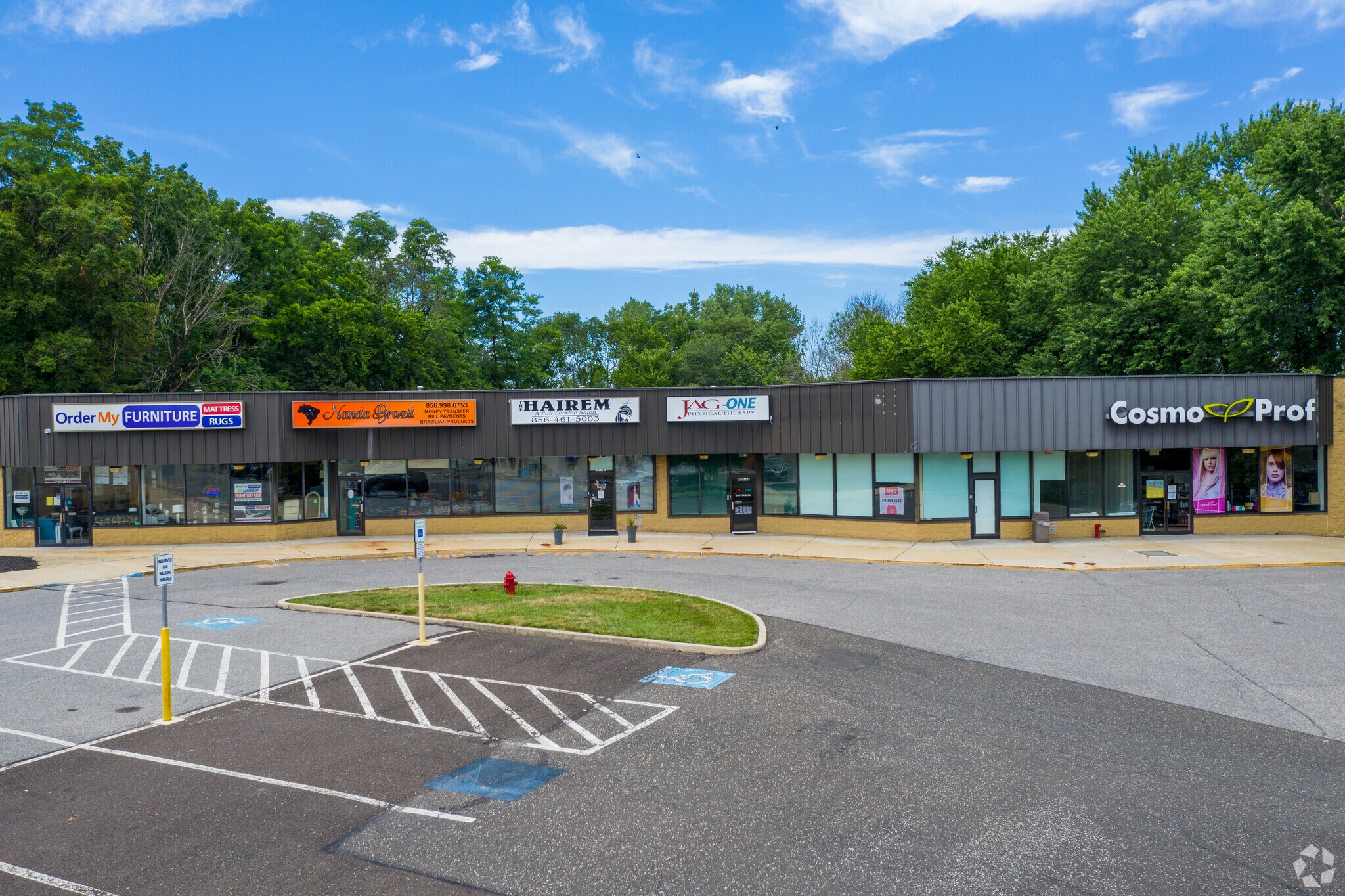 4037 Route 130, Delran, NJ à louer Photo du bâtiment- Image 1 de 14