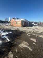 42-44 Auburn Street St, Auburn, MA à louer Photo intérieure- Image 1 de 9