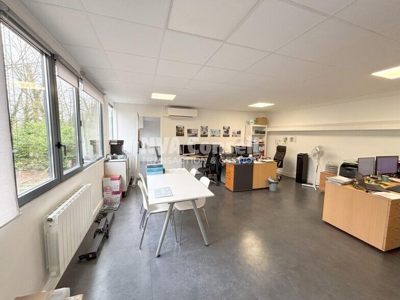 7 Rue René Cassin, Herblay-sur-Seine for lease - Interior Photo - Image 3 of 11