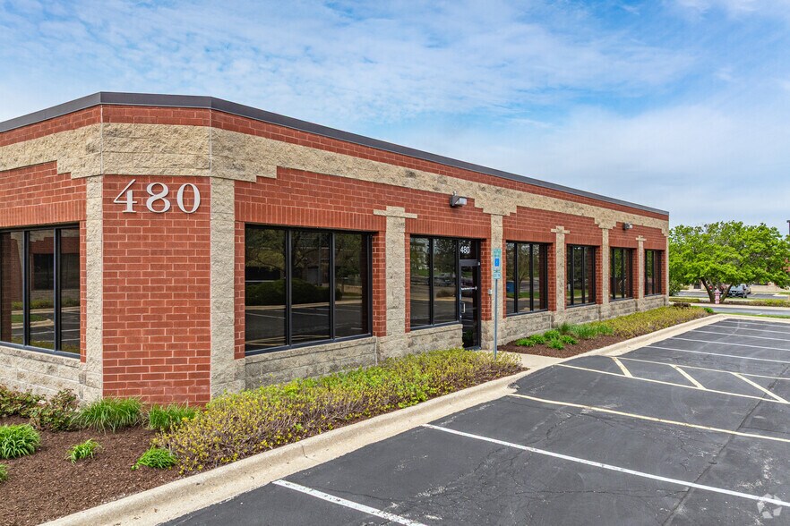480 Quadrangle Dr, Bolingbrook, IL à louer - Photo du bâtiment - Image 1 de 4