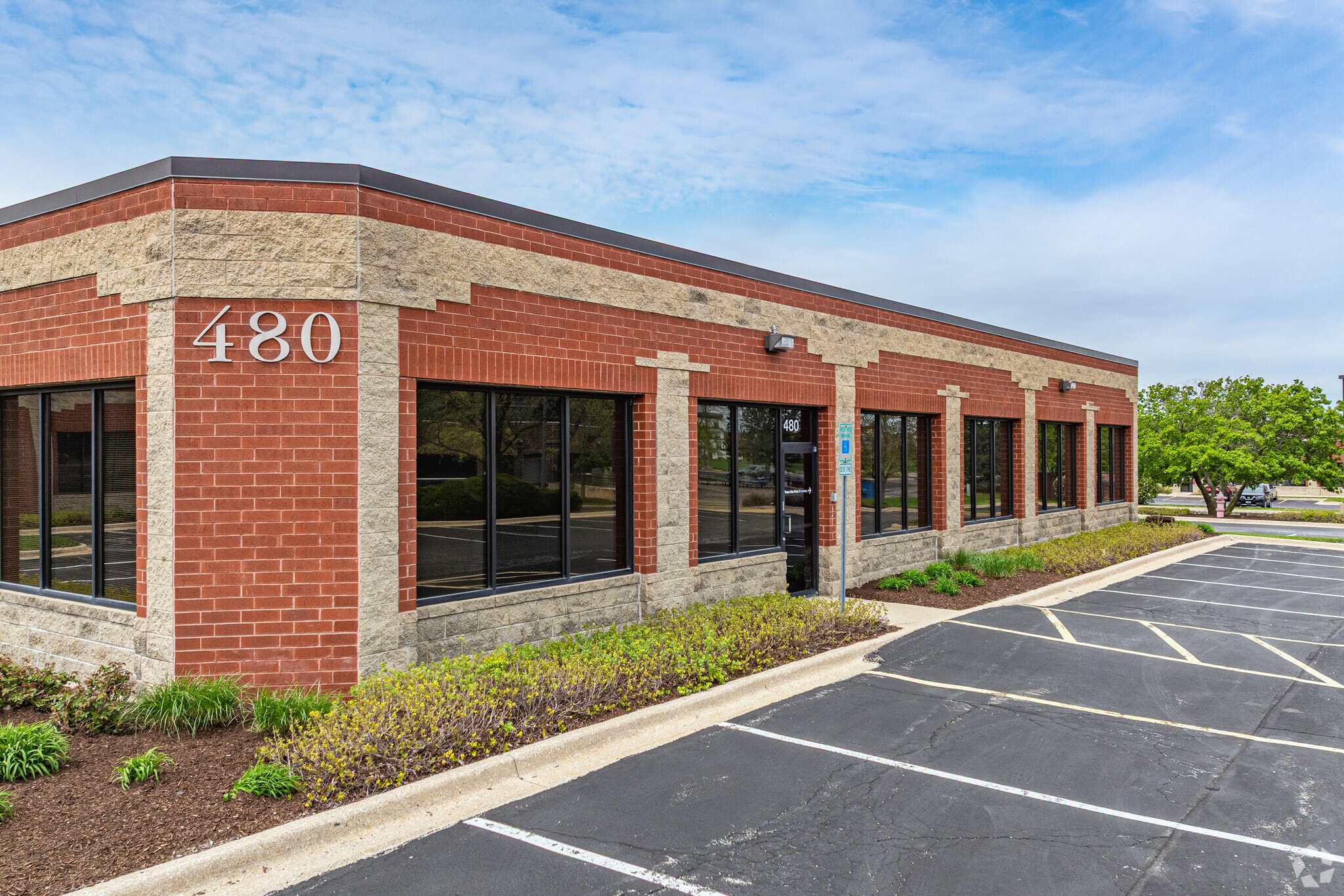 480 Quadrangle Dr, Bolingbrook, IL for lease Building Photo- Image 1 of 5