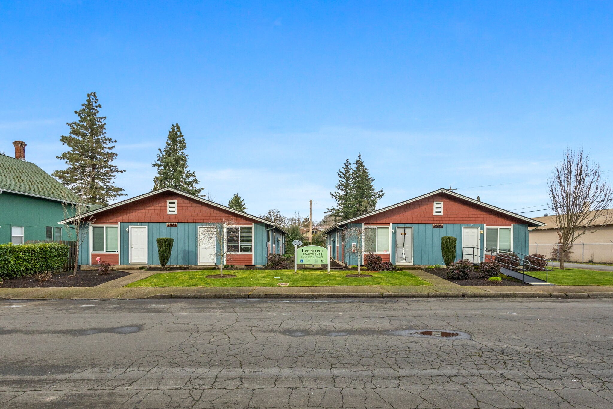 2585 Lee St SE, Salem, OR for sale Primary Photo- Image 1 of 15