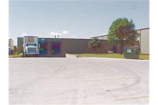 216 W 1st St, Story City, IA for lease - Building Photo - Image 3 of 8