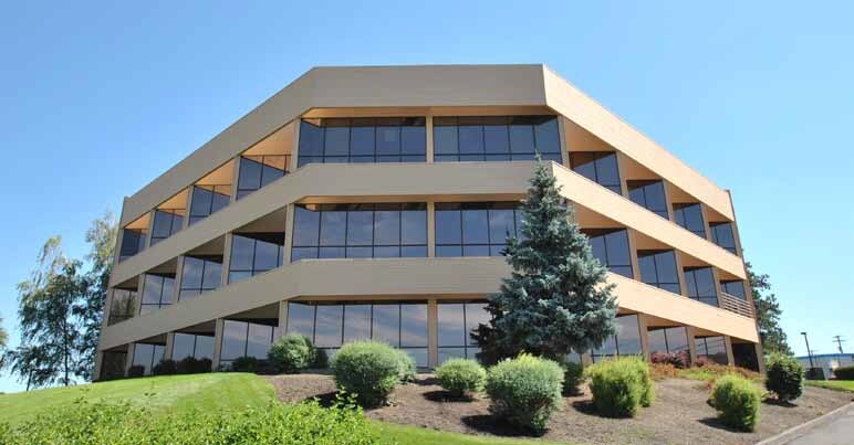 1201 NW Wall St, Bend, OR à louer - Photo du bâtiment - Image 2 de 3