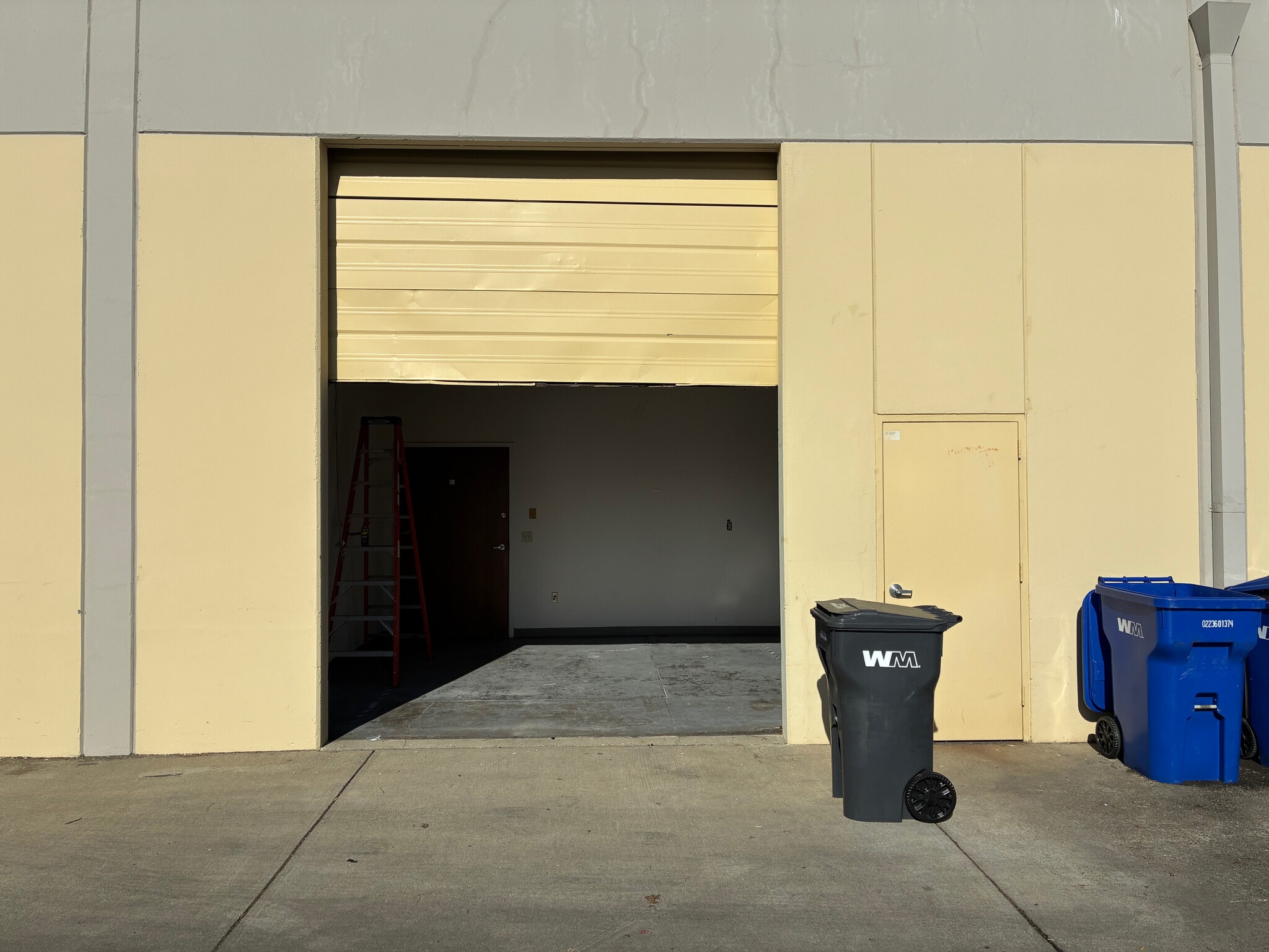 20974-20988 Corsair Blvd, Hayward, CA for lease Building Photo- Image 1 of 6