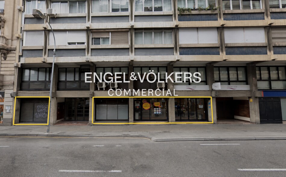 Multifamily in Barcelona, Barcelona for sale - Building Photo - Image 2 of 2