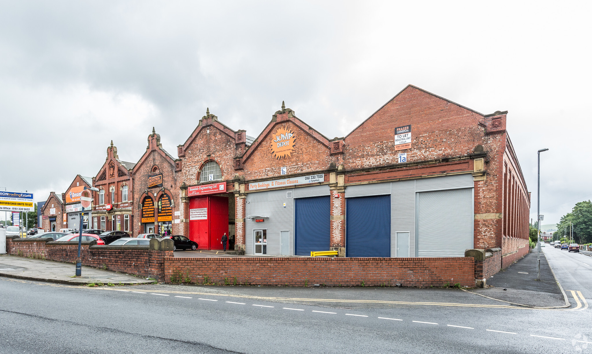 Mossley Rd, Ashton Under Lyne for lease Primary Photo- Image 1 of 4