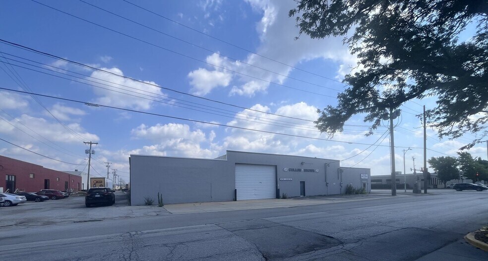 1200 Burlington St, North Kansas City, MO à vendre - Photo du bâtiment - Image 2 de 14