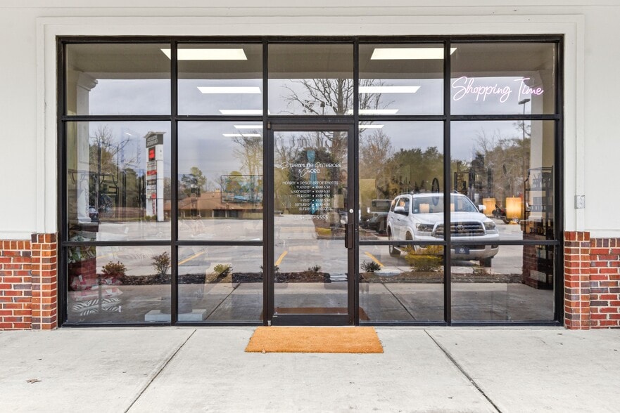 7731 Perkins Rd, Baton Rouge, LA for lease - Building Photo - Image 1 of 51