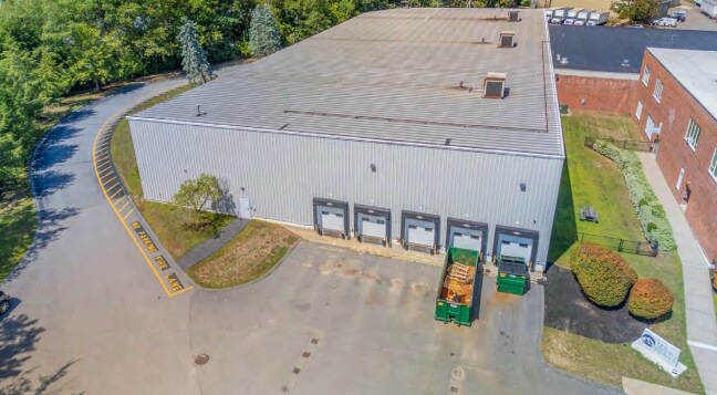 5 Waltham St, Wilmington, MA à louer - Photo du bâtiment - Image 3 de 9