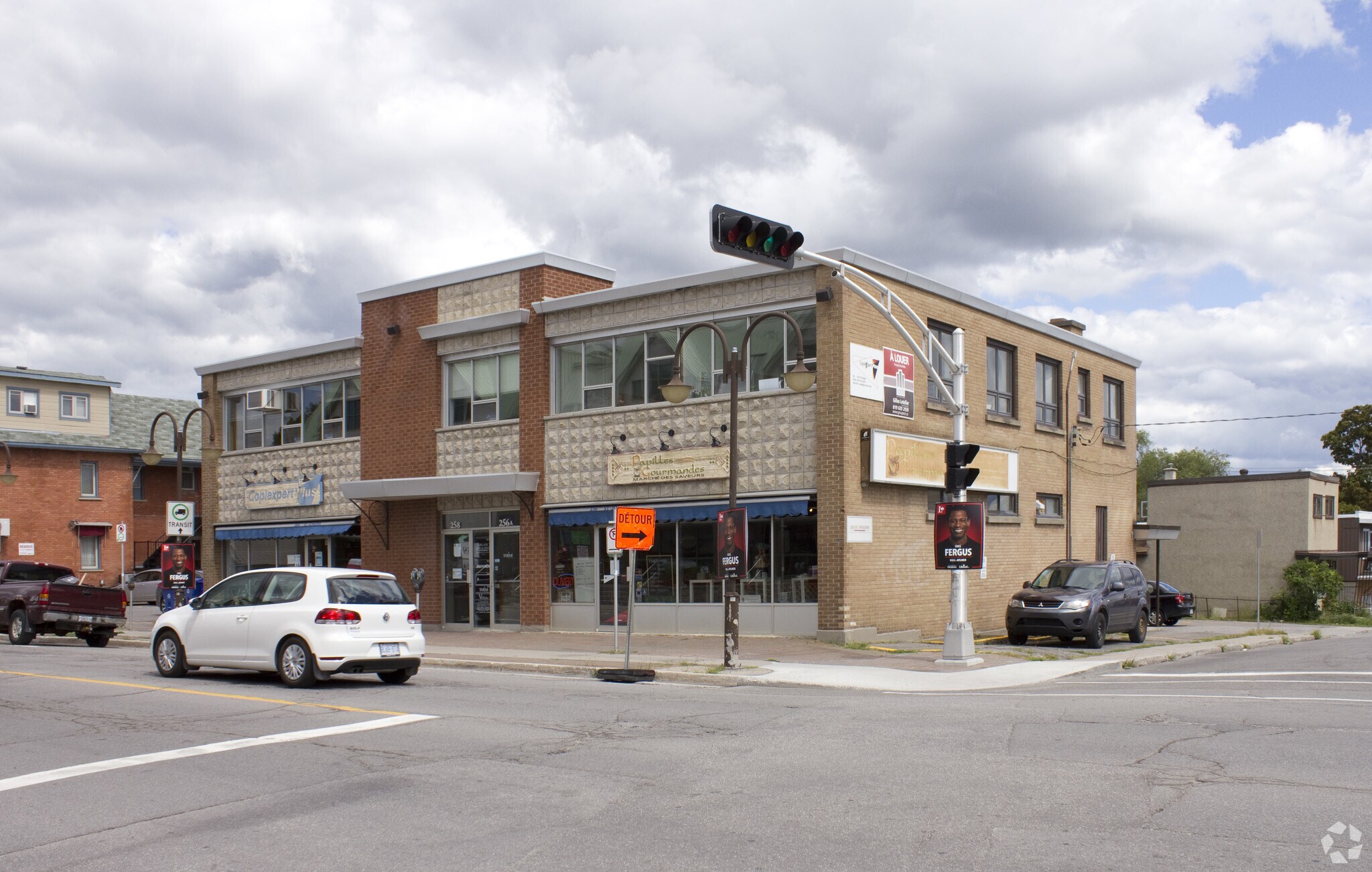 256 Boul Saint-Joseph, Gatineau, QC for sale Building Photo- Image 1 of 1