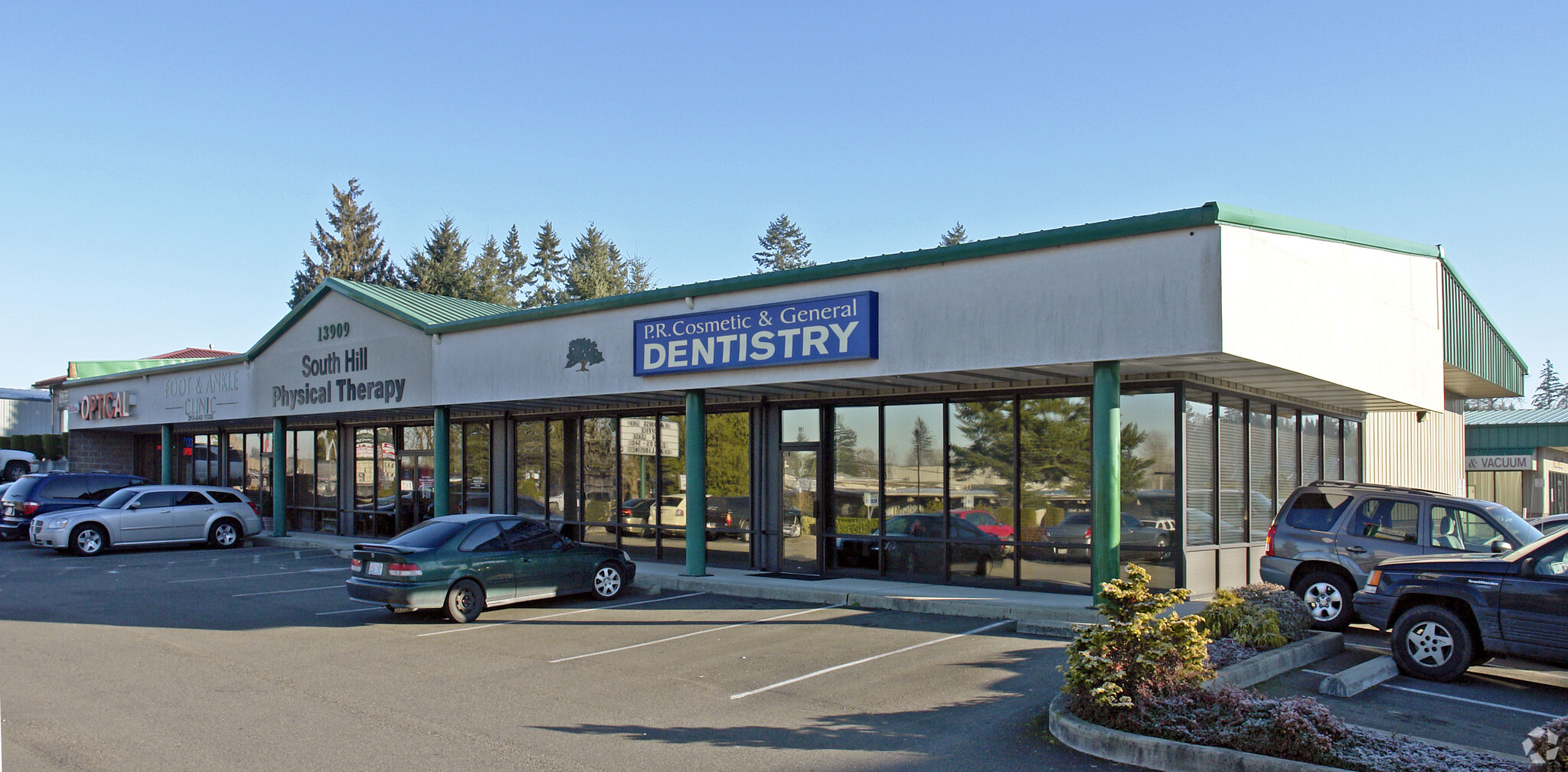 13909 Meridian Ave E, Puyallup, WA for lease Building Photo- Image 1 of 9