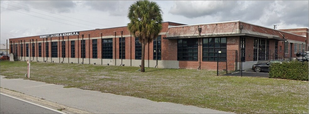 1925 E 2nd Ave, Tampa, FL for lease - Building Photo - Image 2 of 17