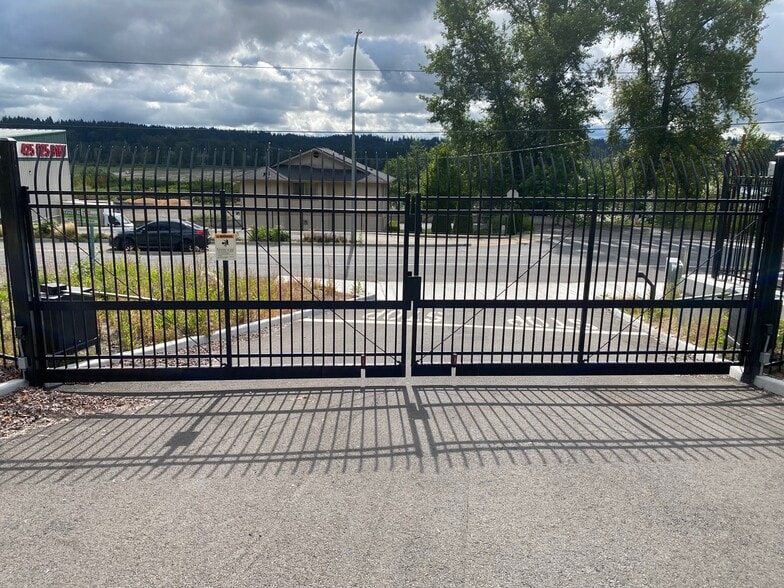 12611 Willows Rd NE, Kirkland, WA for lease - Building Photo - Image 2 of 5