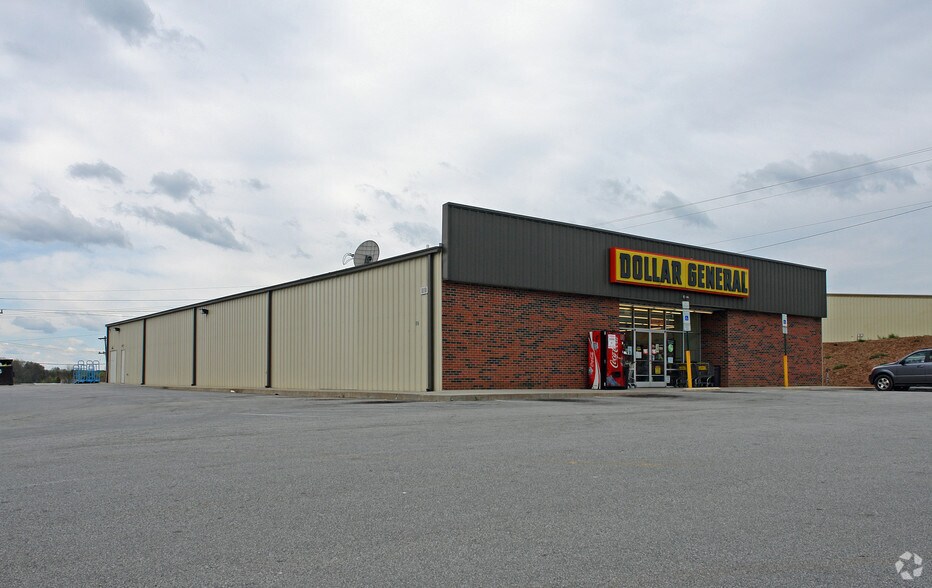 86 Old Mountain Rd, Hiddenite, NC à vendre - Photo du bâtiment - Image 2 de 4