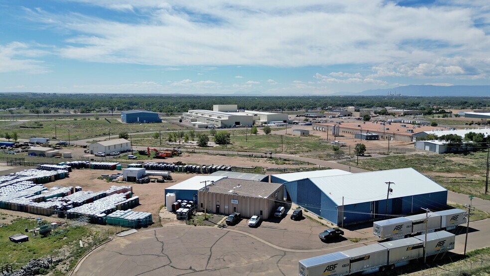 32920 Walt Basset Ave, Pueblo, CO à vendre - Photo du bâtiment - Image 2 de 5