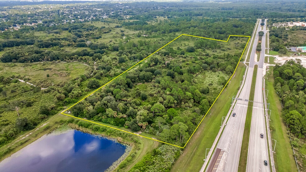 5155 Port St John Pky, Cocoa, FL for sale - Building Photo - Image 3 of 7