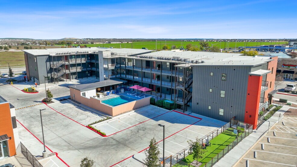 2165 Gabriels Pl, New Braunfels, TX à louer - Photo du bâtiment - Image 3 de 15