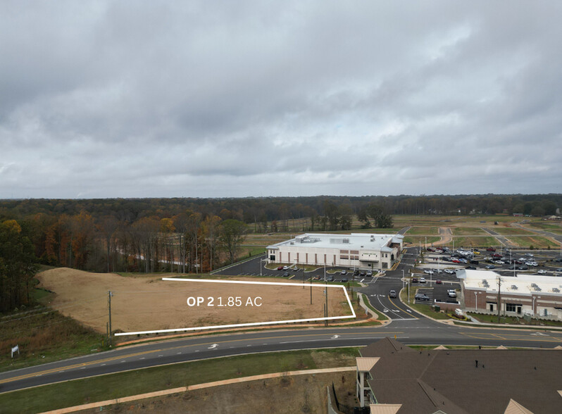 Coddle Creek hwy, Mooresville, NC à louer - Photo du bâtiment - Image 2 de 3