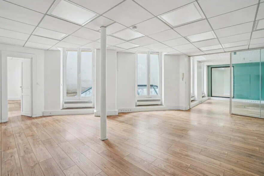 29 Boulevard Malesherbes, Paris à louer - Photo du bâtiment - Image 2 de 14