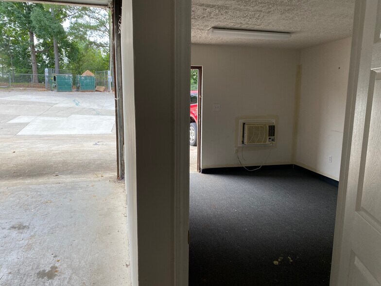 100 Paper Mill Rd, Lawrenceville, GA à louer - Photo intérieure - Image 3 de 3