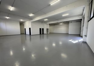 Flex in Nanterre for lease Interior Photo- Image 1 of 8